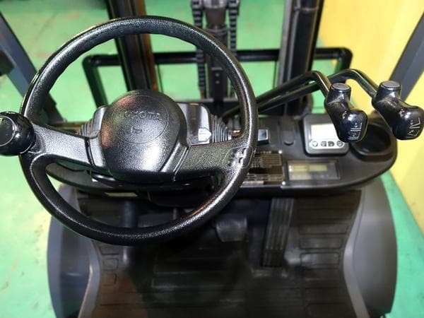 Forklift — Ready Stock (lot 1207-6203819)