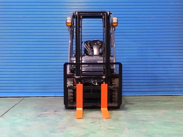 Forklift — Ready Stock (lot 1207-6203893)