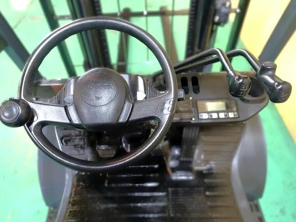 Forklift — Ready Stock (lot 1207-6217755)