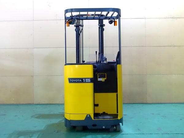 Reach Forklift — Ready Stock (lot 1207-6218252)