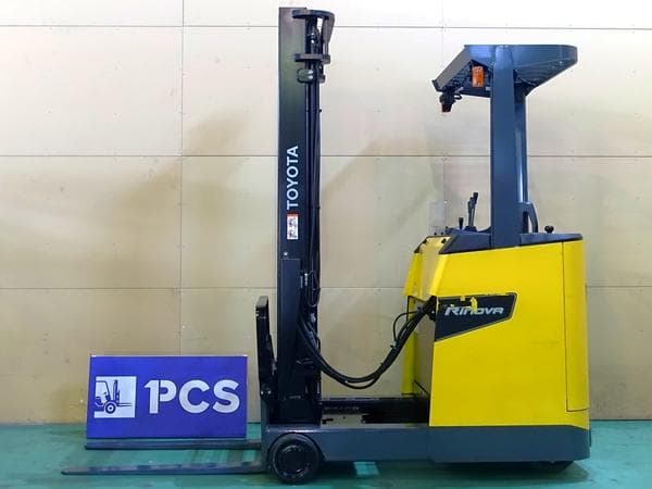 Reach Forklift — Ready Stock (lot 1207-6238279)