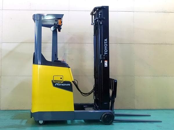 Reach Forklift — Ready Stock (lot 1207-6238279)