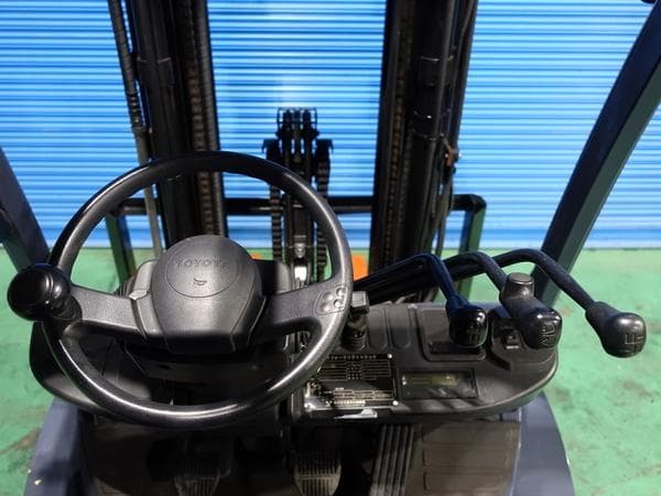 Forklift — Ready Stock (lot 1207-6243276)