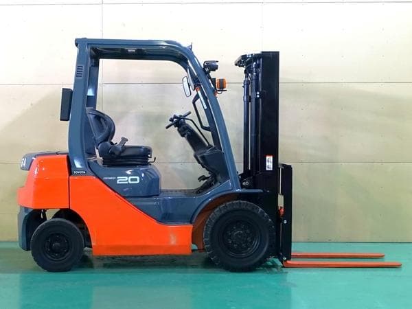Forklift — Ready Stock (lot 1207-6255366)