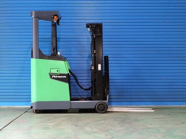 Reach Forklift — Ready Stock (lot 1207-6308773)