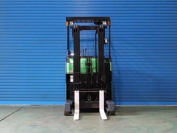 Reach Forklift — Ready Stock (lot 1207-6308773)