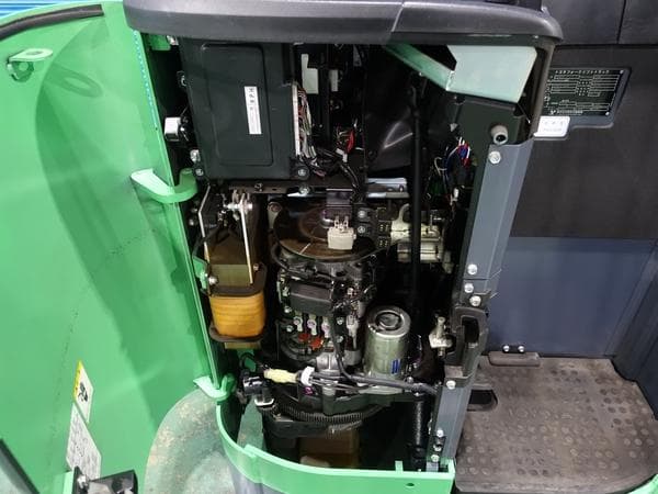 Reach Forklift — Ready Stock (lot 1207-6310900)