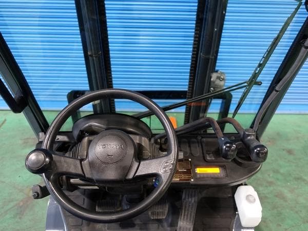 Forklift — Ready Stock (lot 1207-6312345)