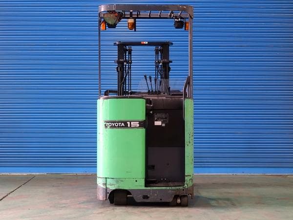 Reach Forklift — Ready Stock (lot 1207-6312879)