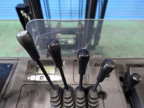 Reach Forklift — Ready Stock (lot 1207-6312879)