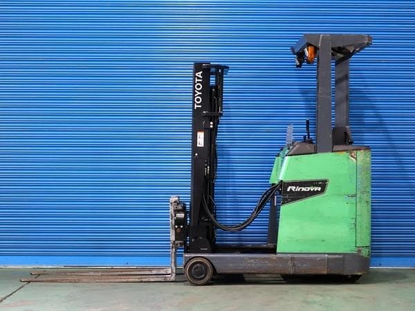 Reach Forklift — Ready Stock (lot 1207-6312880)