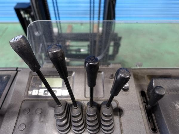 Reach Forklift — Ready Stock (lot 1207-6312880)