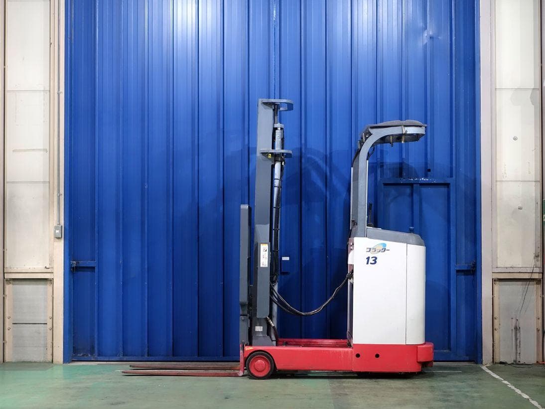 Reach Forklift — Ready Stock (lot 1207-6322888)