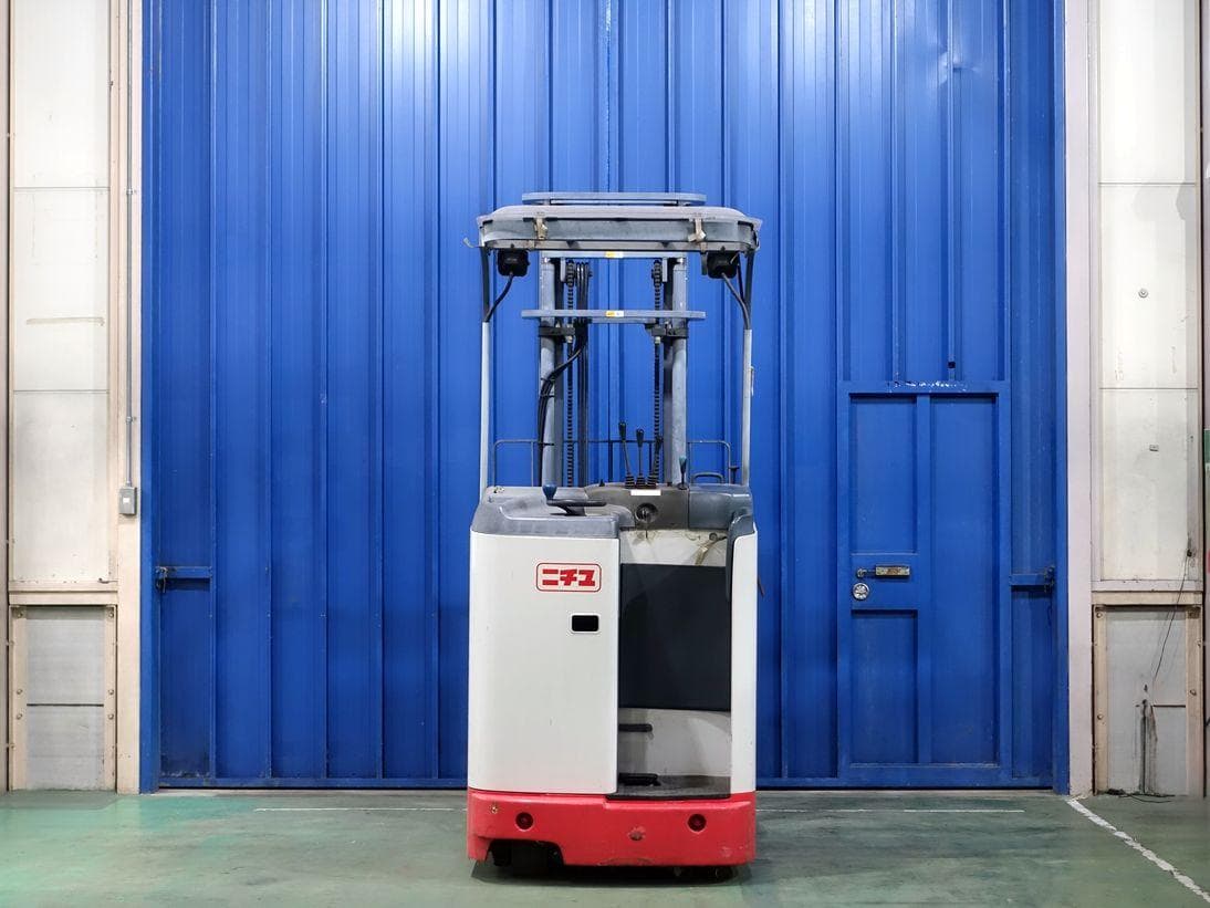 Reach Forklift — Ready Stock (lot 1207-6322888)