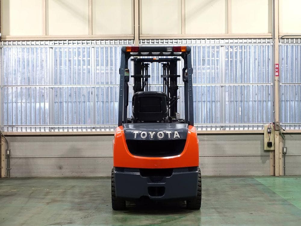 Forklift — Ready Stock (lot 1207-6322957)
