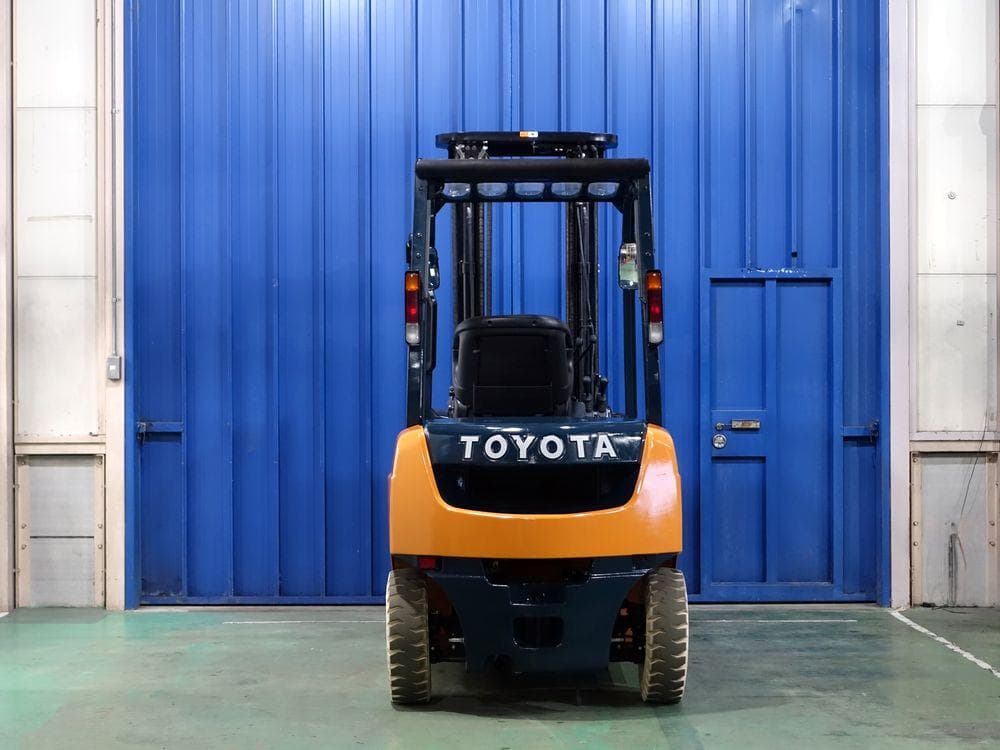 Forklift — Ready Stock (lot 1207-6323156)