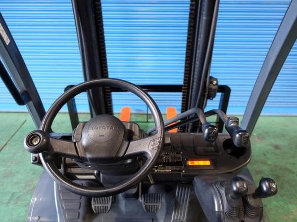 Forklift — Ready Stock (lot 1207-6325824)