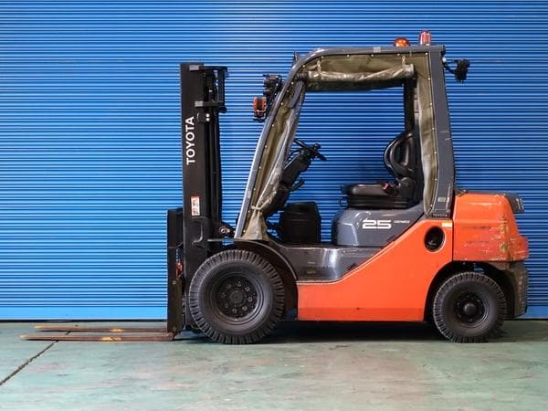 Forklift — Ready Stock (lot 1207-6349007)