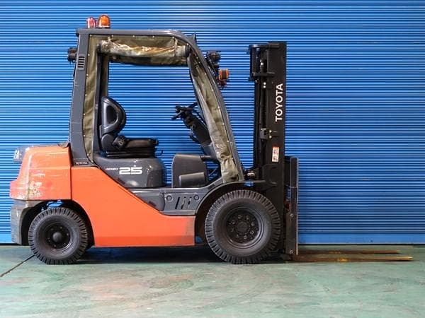 Forklift — Ready Stock (lot 1207-6349007)