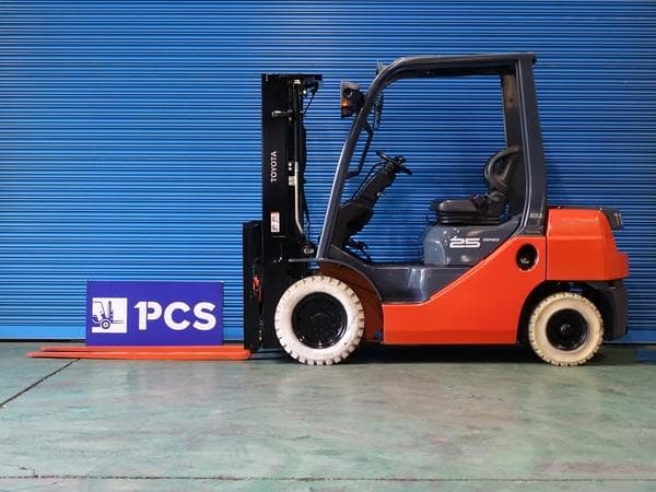 Forklift — Ready Stock (lot 1207-6350269)