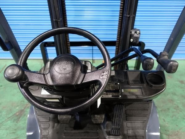 Forklift — Ready Stock (lot 1207-6350968)
