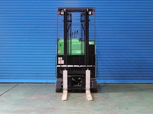 Reach Forklift — Ready Stock (lot 1207-6359412)