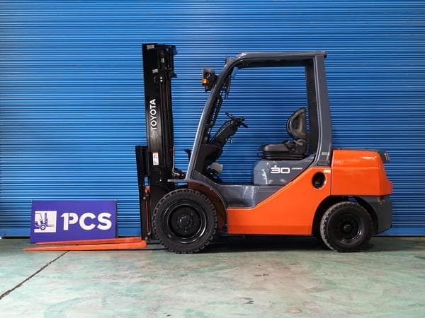 Forklift — Ready Stock (lot 1207-6368209)