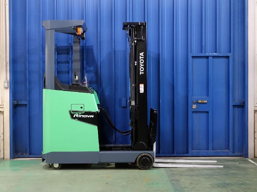 Reach Forklift — Ready Stock (lot 1207-6375651)