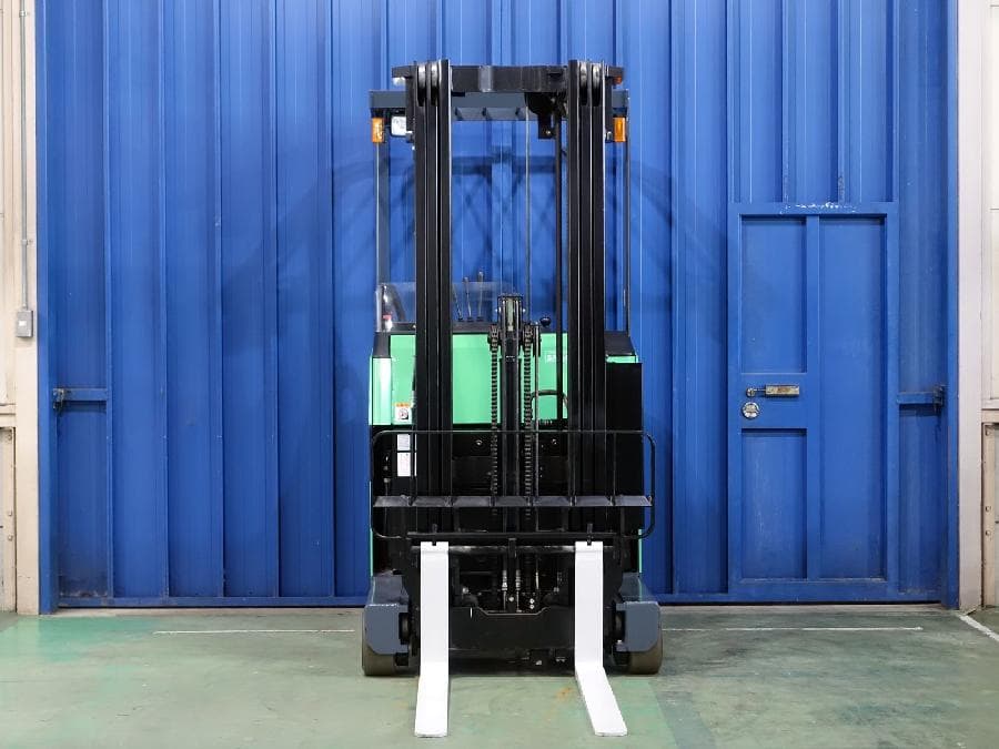 Reach Forklift — Ready Stock (lot 1207-6375651)
