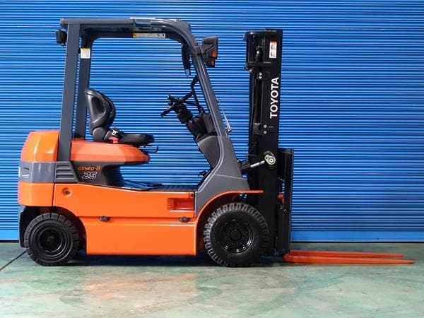 Battery Forklift — Ready Stock (lot 1207-6378654)