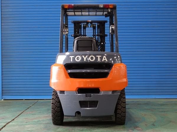 Forklift — Ready Stock (lot 1207-6378656)