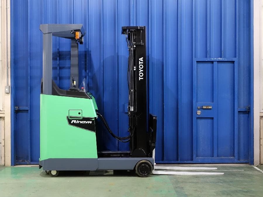Reach Forklift — Ready Stock (lot 1207-6378679)