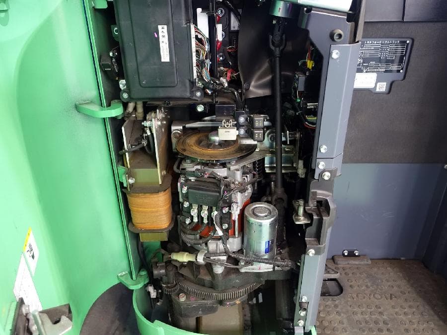 Reach Forklift — Ready Stock (lot 1207-6378679)