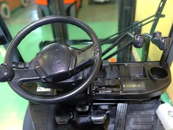 Forklift — Ready Stock (lot 1207-6384725)