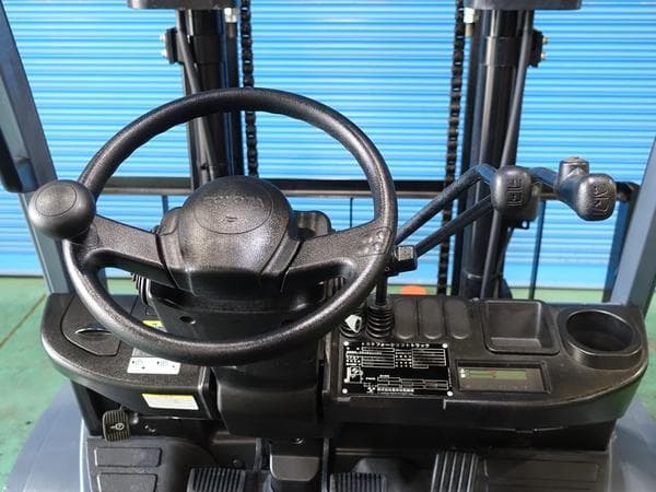 Forklift — Ready Stock (lot 1207-6391352)
