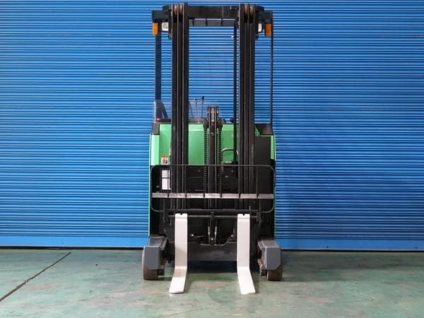 Reach Forklift — Ready Stock (lot 1207-6391419)