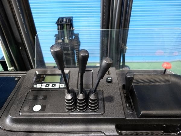 Reach Forklift — Ready Stock (lot 1207-6391441)