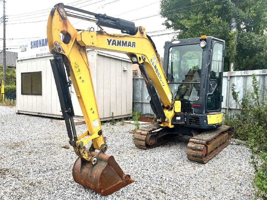 MINI EXCAVATOR — Ready Stock (lot 1207-6397092)