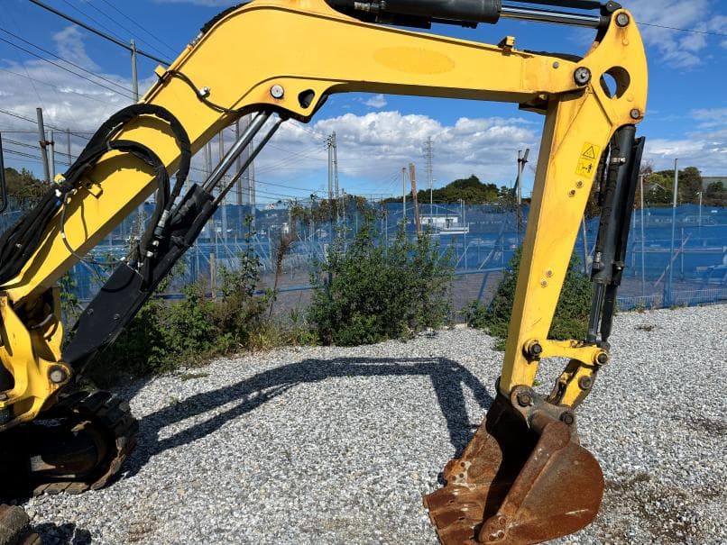 MINI EXCAVATOR — Ready Stock (lot 1207-6397092)