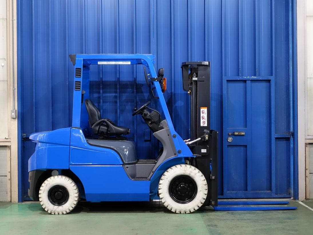 Forklift — Ready Stock (lot 1207-6398399)