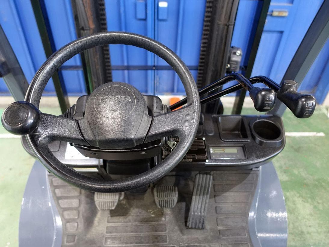 Forklift — Ready Stock (lot 1207-6400385)