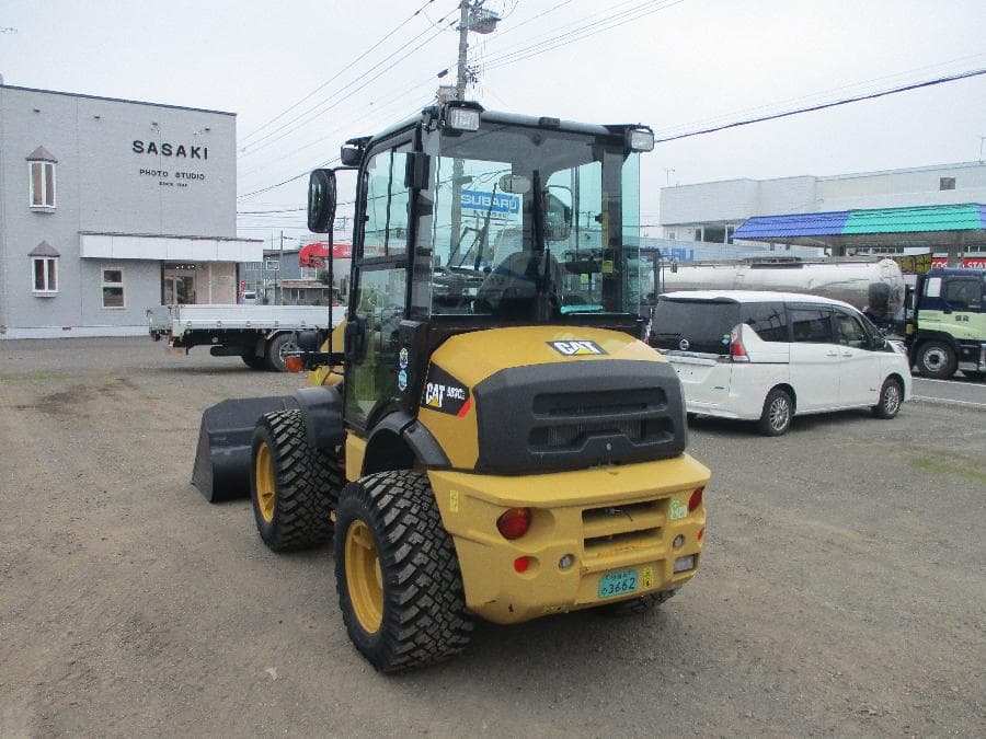 MINI WHEEL LOADER — Ready Stock (lot 1207-6400659)
