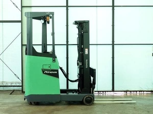 Reach Forklift — Ready Stock (lot 1207-6400973)
