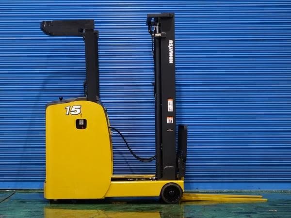 Reach Forklift — Ready Stock (lot 1207-6402174)