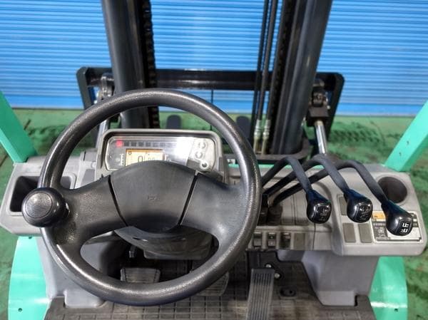 Forklift — Ready Stock (lot 1207-6402181)