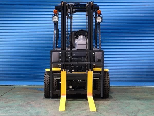 Forklift — Ready Stock (lot 1207-6403989)