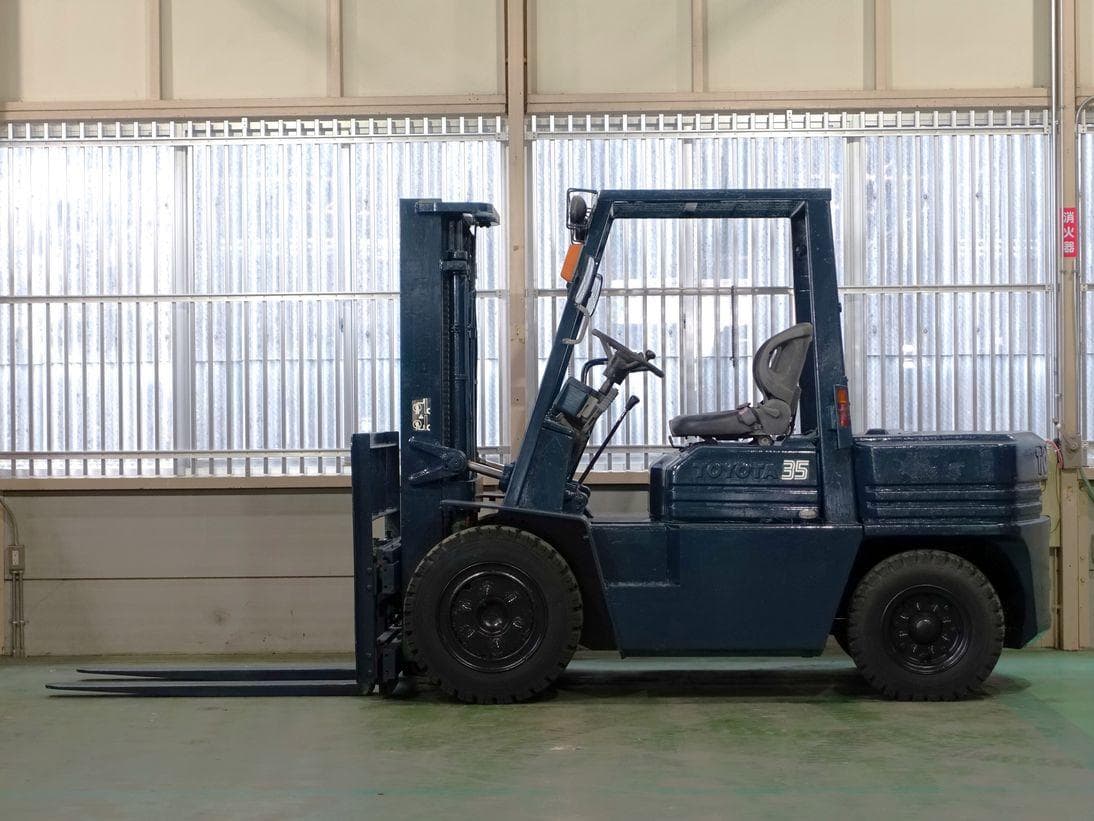 Forklift — Ready Stock (lot 1207-6404934)
