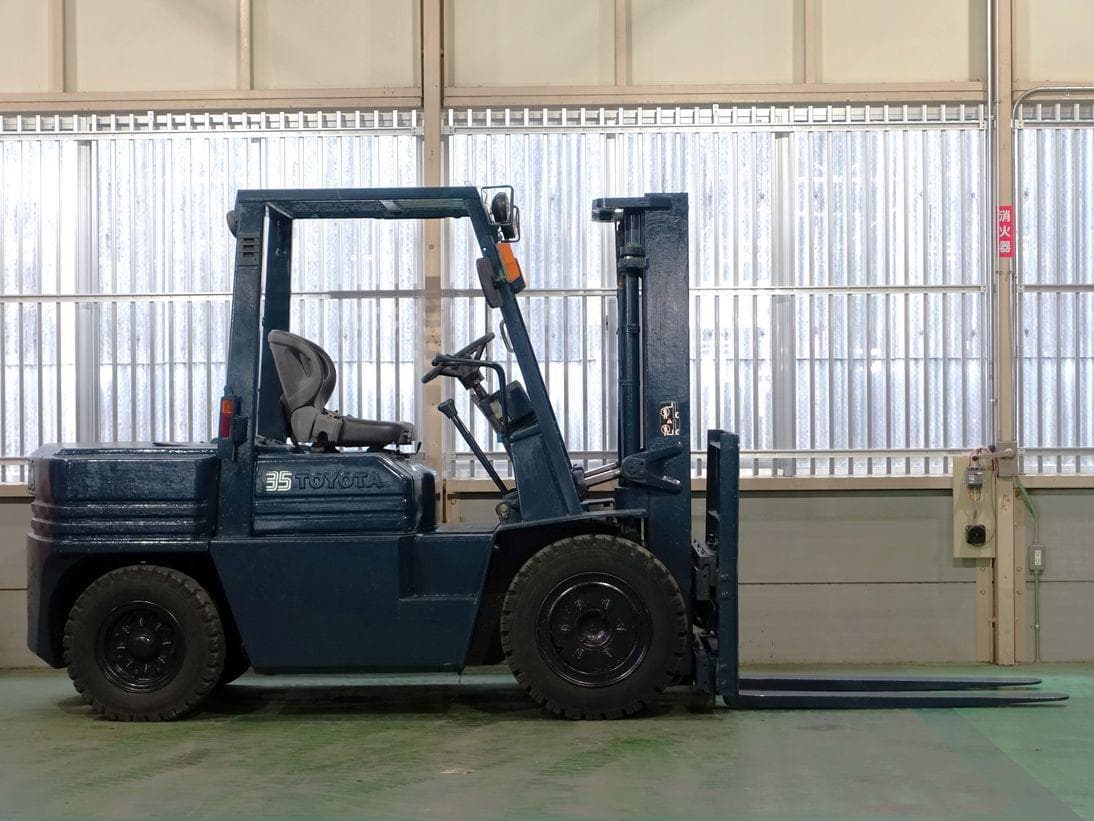 Forklift — Ready Stock (lot 1207-6404934)