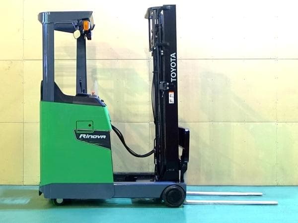 Reach Forklift — Ready Stock (lot 1207-6404937)