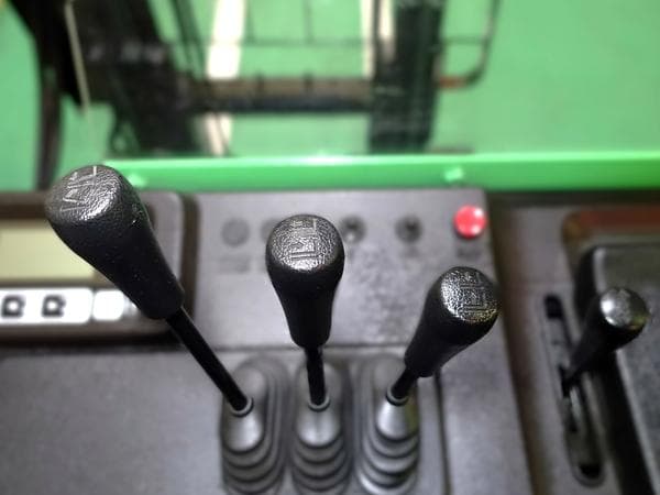 Reach Forklift — Ready Stock (lot 1207-6404981)